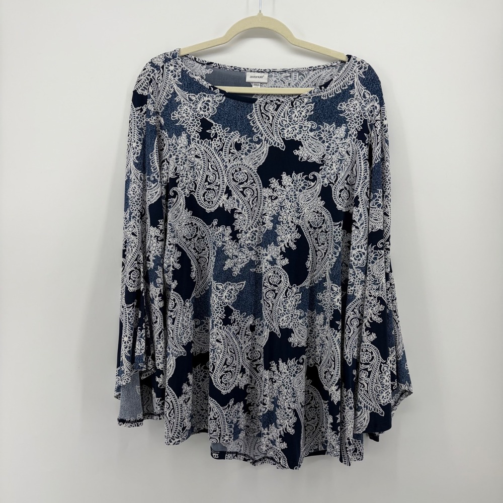 Avenue Womens 18/20 Blue Paisley Blouse Split Bell Sleeve Scoop Neck Stretch Top